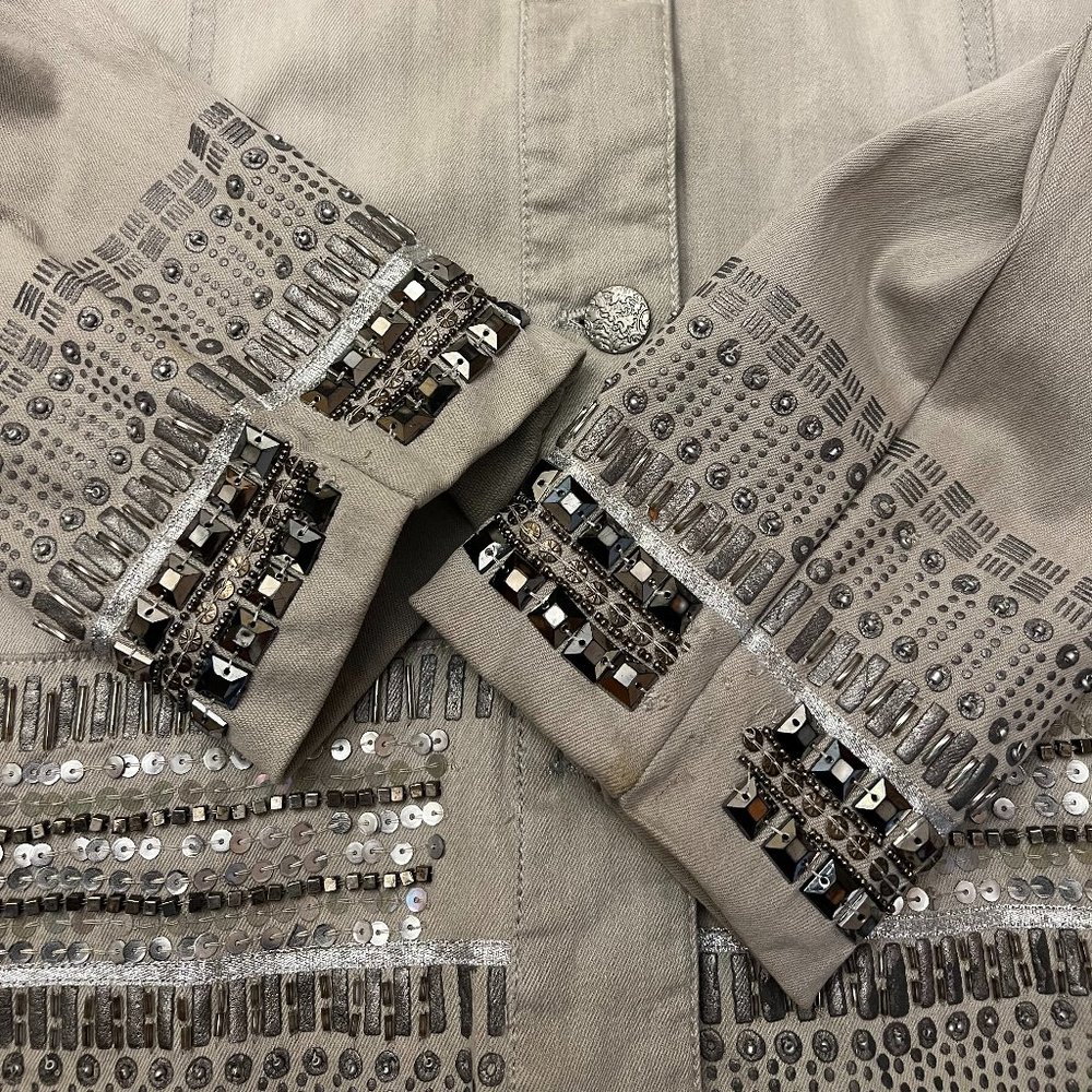 Chico's Platinum Collection, Gray Denim Jacket Beaded Rhinestones Sequins Size 2 - Picture 5 of 5
